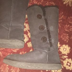 UGG - Bailey Button Triplet II Boots